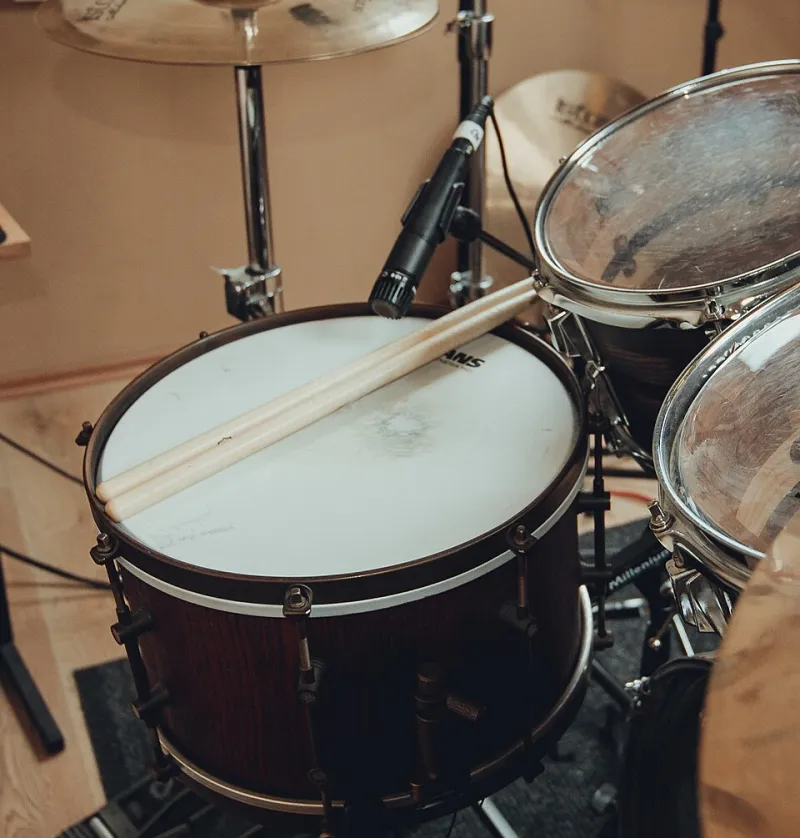 No Label, No Problem: How Bedroom Producers Are Rewriting the Rules of the Music Business