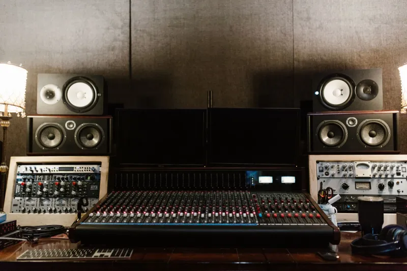 Your Room Is Lying to You: The Hidden Acoustics Problem Killing Your Mixes